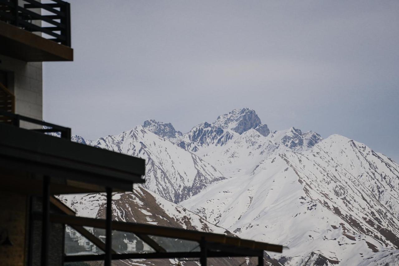 Suatis Resort Kazbegi Экстерьер фото