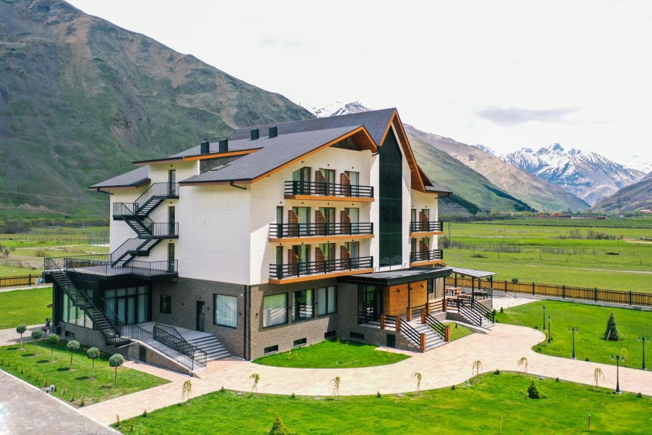 Suatis Resort Kazbegi Экстерьер фото