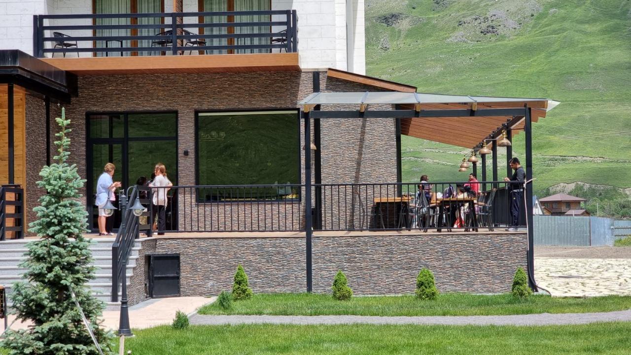 Suatis Resort Kazbegi Экстерьер фото